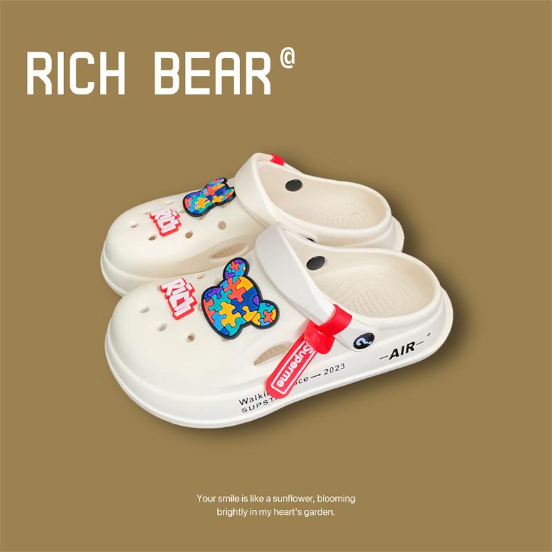 Children's Hole Shoes, Men's and Women's Middle-aged and Older Children's 2025 Summer DIY Durable Non-slip Thick-soled Beach Cute Cool Slippers