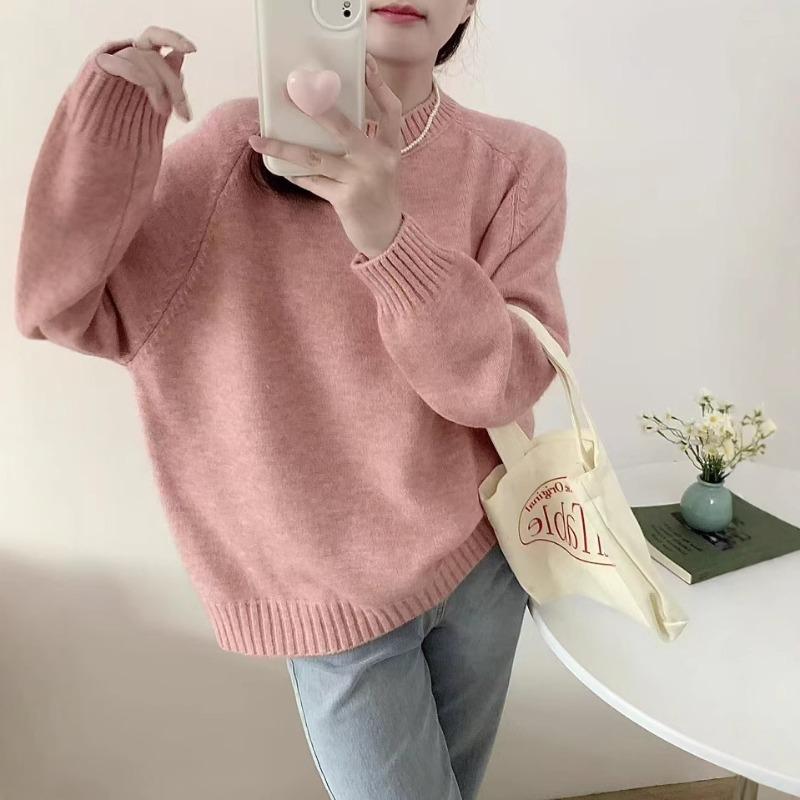 Crew neck knitted pullover sweater for women's autumn and winter new loose and lazy style simple large size knitted sweater for women