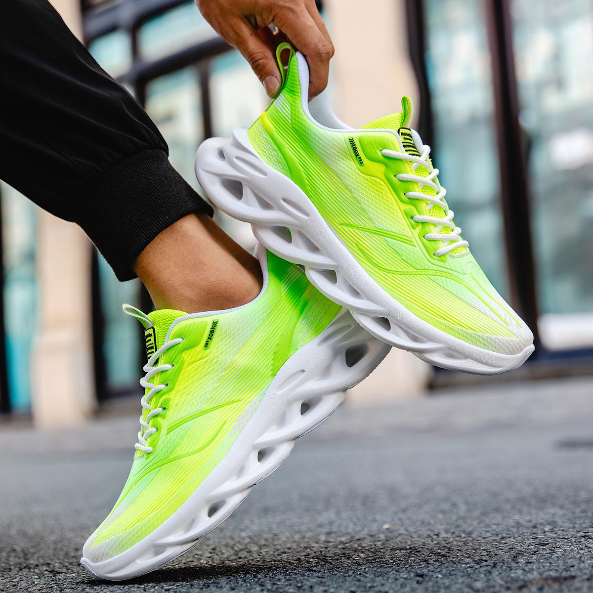 

YRZL Men Sneakers Sports Lightweight Breathable Running Shoes Men Casual Walking Shoes Non Slip Comfortable Athletic Gym Shoes 39