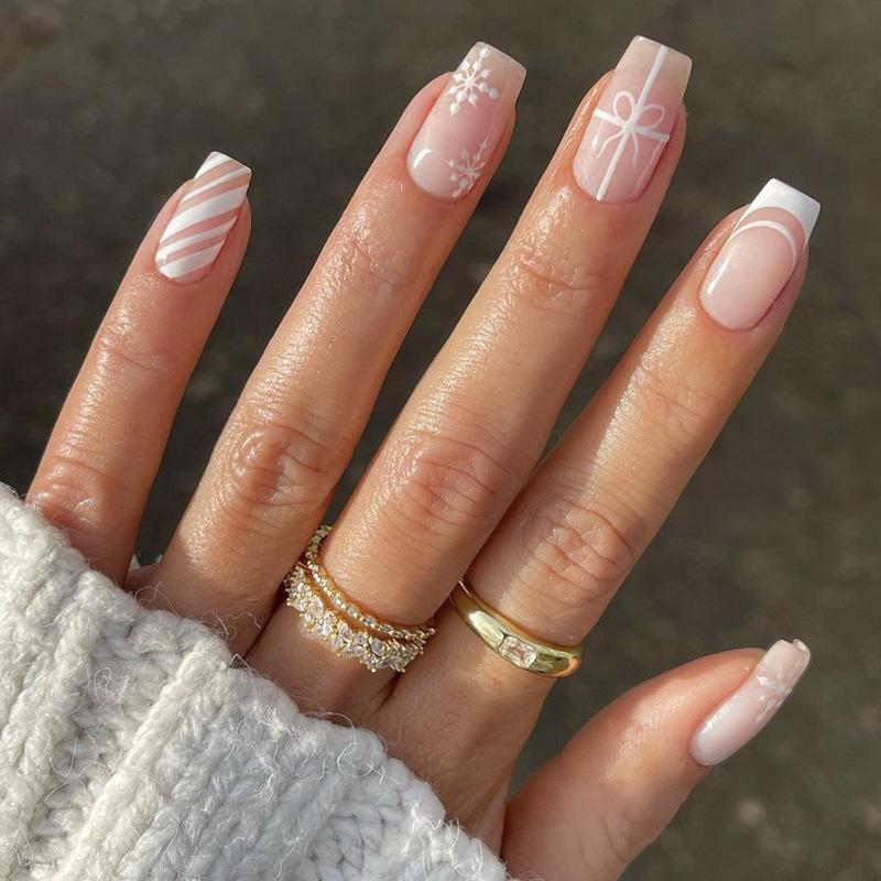 

Winter Snowflake French Tip Press-On Nails – 24-Piece Set
