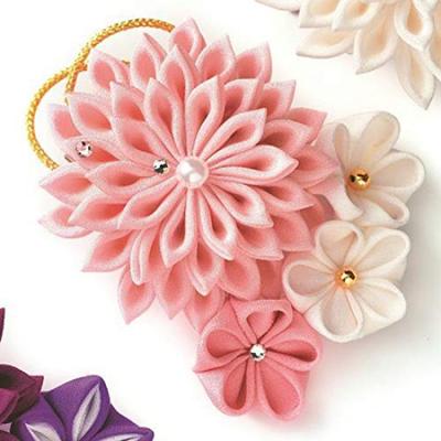 Takagi Fiber Panami Chirimen Craft Pure Silk Tsumami Zaiku Sparkling Kit Brooch, Pink, LH-451