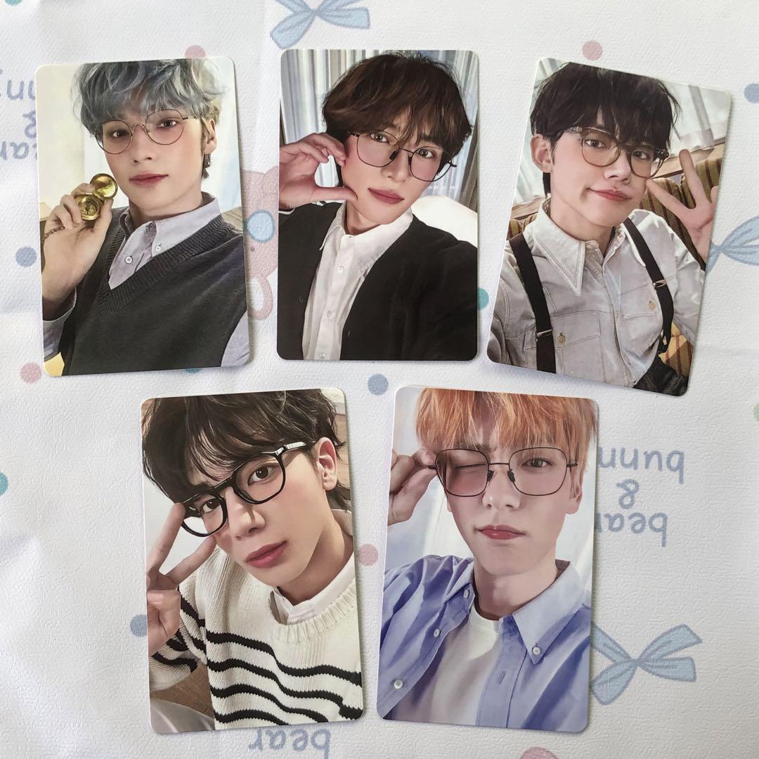 

[USED] TXT New Member Referral Bonus: 5 FC Fan Club Trading Cards