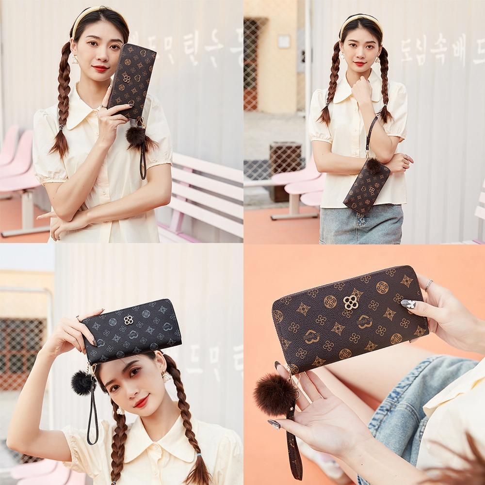 Portable Women Long Wallet Large Capacity PU Leather Zipper Coin Purse Long Clutch Bag Fluffy Ball and Printed Decoration