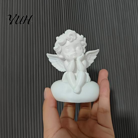 Minimalist Home Accents 3D Printed Little Angel Statue, Small Cherub Figurine, Cute Holding Pla Material Craft Face Guardian Desktop Ornament