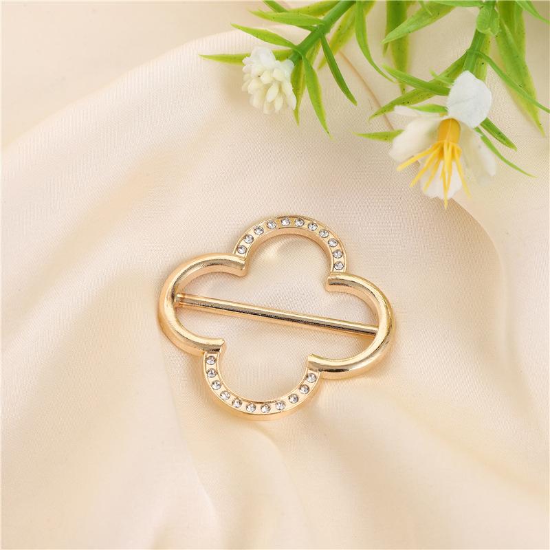 

Модный шелковый шарф и пряжка для рубашки с узлом - Аксессуар для одежды 1PC