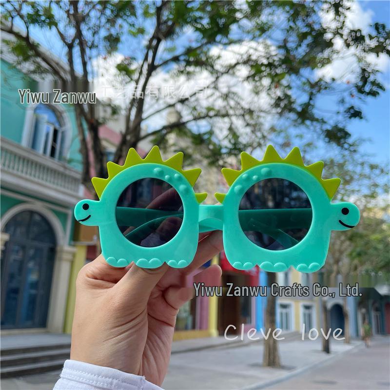 

Смешные реквизиты для солнцезащитных очков для вечеринки по случаю дня рождения: Уморительное украшение и фотоаксессуар