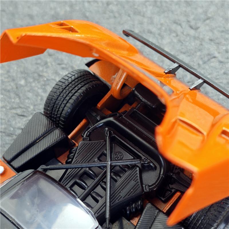 1:24 Pagani Zonda F Huayra Alloy Sports Car Model Diecasts Metal Racing Car Vehicles Model Simulation Collection Childrens Gifts
