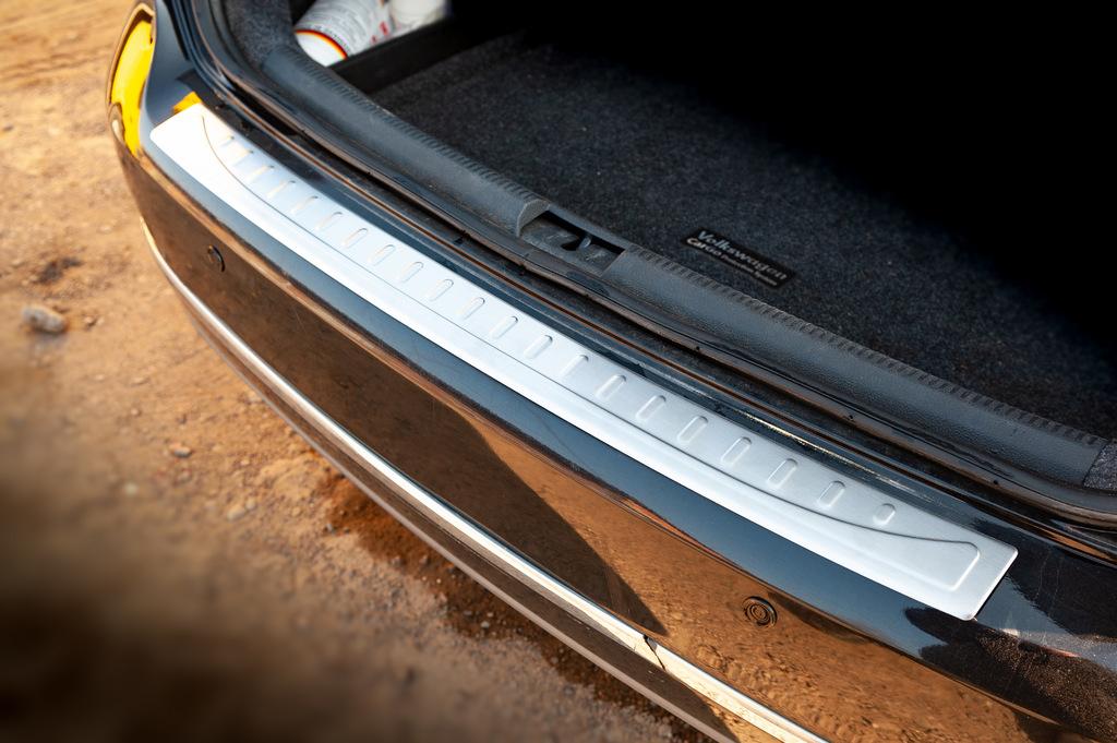 

Накладка на задній бампер OmsaLine МАТ (Sedan, нерж) для Volkswagen Passat B7 2012-2015 рр.