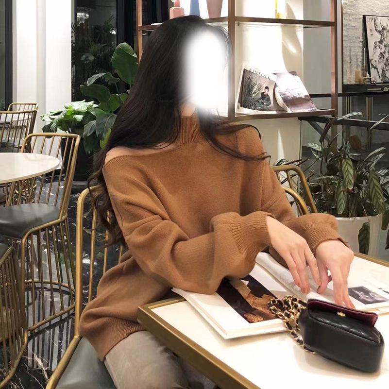 Hong Kong Style Halter Neck Off-Shoulder Sweater, Women's Medium-Long, 2026 Autumn/Winter New Arrival, Loose Sexy Knit Top