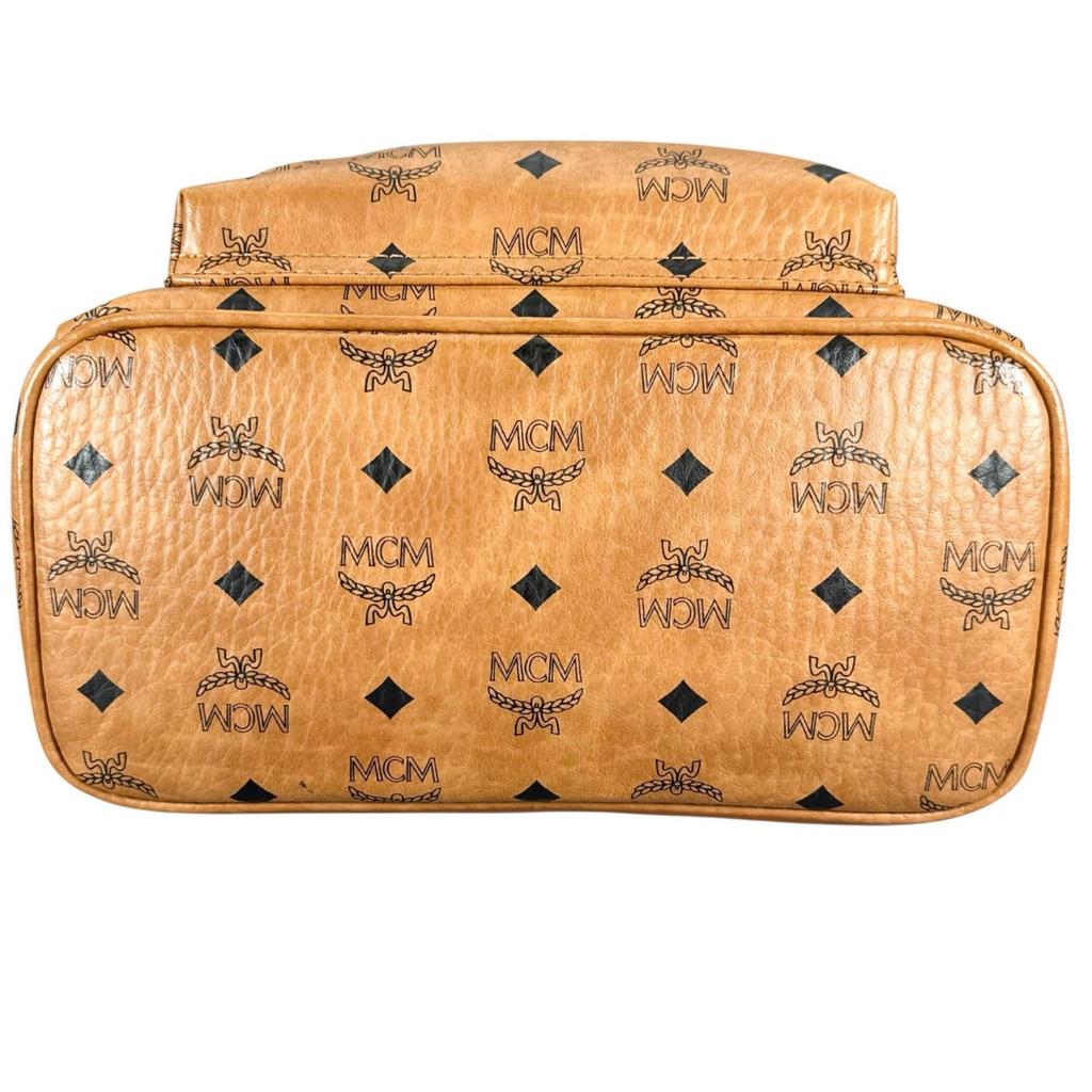 MCM Stark Sidestuds Visetos MMKAAVE15C0001 Backpack Â· Daypack light brown Women used