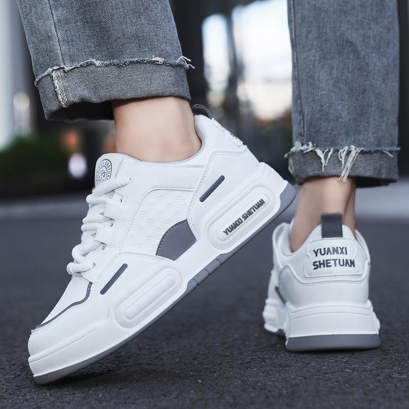 New Mesh Casual Board Shoes for Men, Thick Soled Height Increasing Sports Shoes