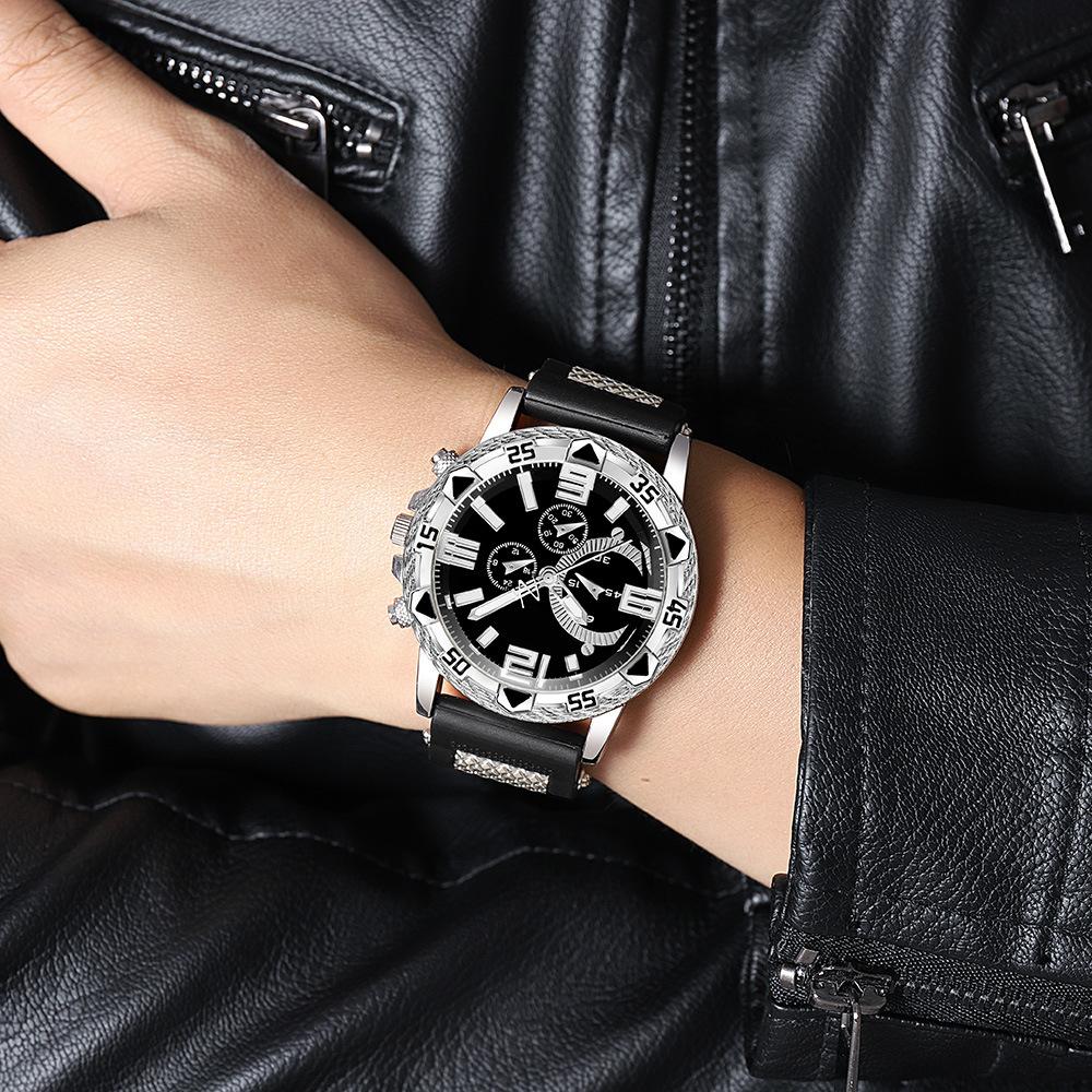 Domineering Men'S Large Dial Men'S Watch Silicone Strap Business Fashion Atmosphere Men'S Quartz Watch