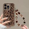 Fashion Retro Leopard Bracelet Chain Case For Motorola Moto G22 G32 G52 G30 G53 G15 G14 G60 G35 G24 E14 E13 E32 E22 E40 G9 Play