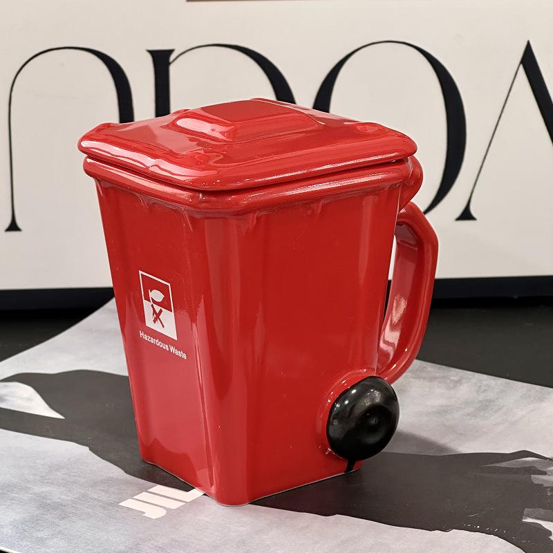 Kreativní keramický 3D hrnek ve tvaru recyklačního koše, modelování odpadkového koše, osobnostní vtipné keramické hrnky