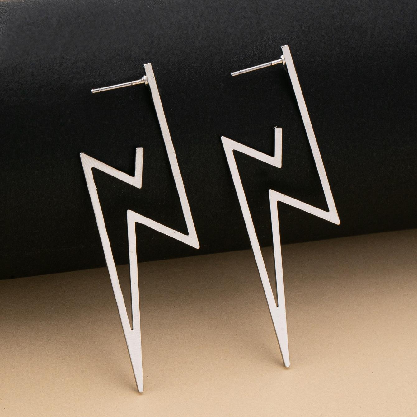 

Women s Earrings, Exaggerated Lightning-Shaped Earrings, Suitable for Daily Wear and Vacation Wear