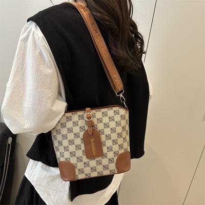 Popular Bags Women's Bags New Trendy Fashion Autumn and Winter Broadband Messenger Bags Checkered Retro Bucket Bags
