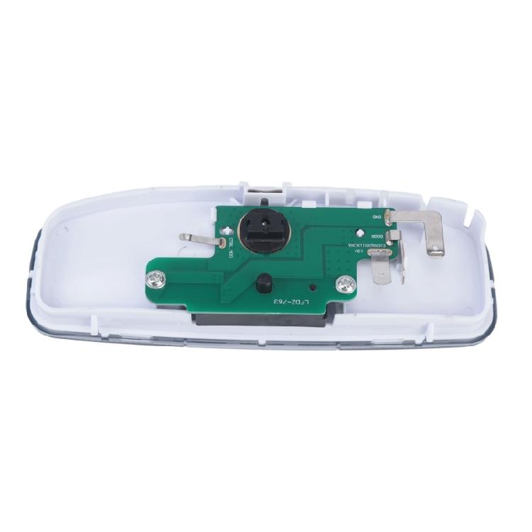 Replacement Vehicle Interior Reading Light Assembly 8A6A13776CA with Center Control Layout for Transit-350 Part Number and Lens Comparison