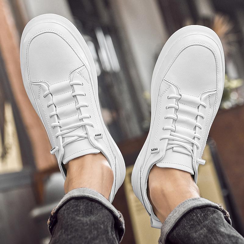 Fashion High Quality Male Walking Flats Men's Shoes Handmade Skate Shoes Men 2025 New Men's Casual Sneakers Fashion Lace Up Casual Shoes