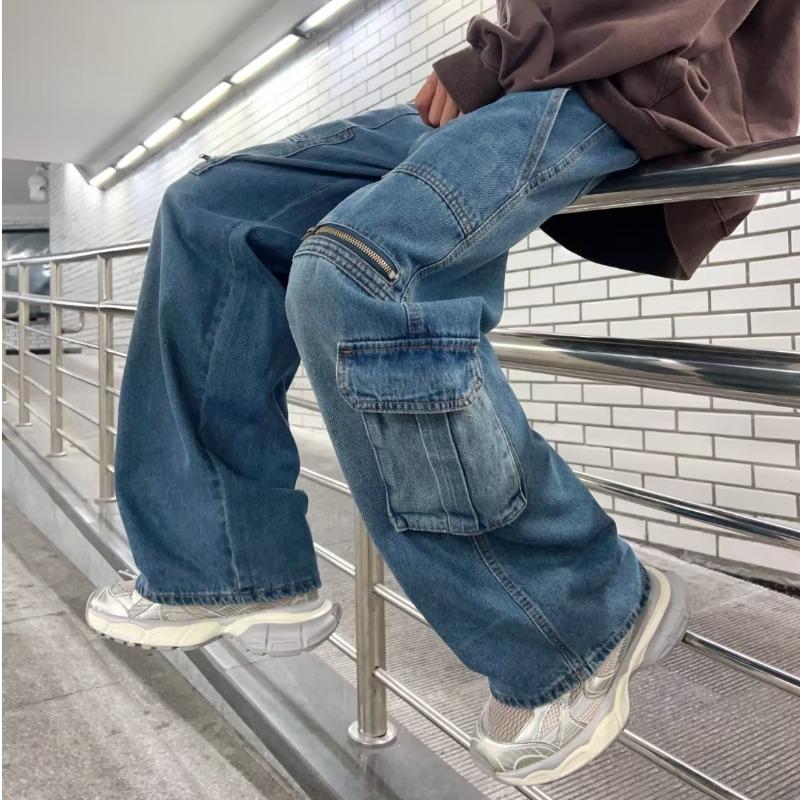 Unisex American Retro Wide-Leg Washed Jeans: Multi-Pocket Casual Overalls for Autumn and Winter.