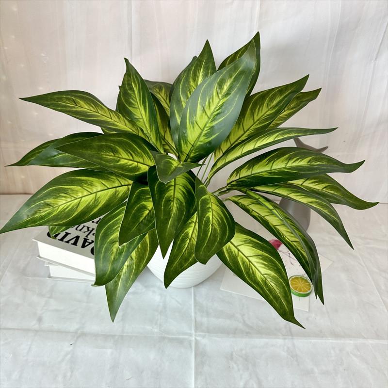 Monstera Deliciosa Faux Plant With 7fork Zebra And Turtles Leaves For Wedding Decor And Wall Art