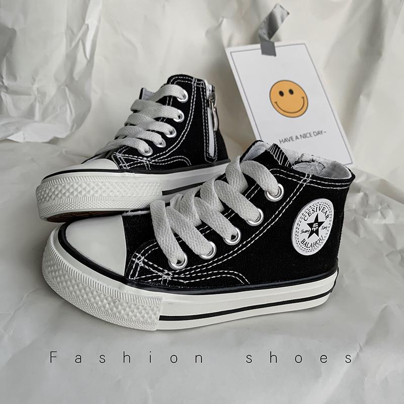 

Детские парусиновые туфли Осень 2025 : Высокие и низкие кеды для мальчиков и девочек, в корейском стиле, на мягкой подошве, модные кроссовки для детей (Размеры S, M, L). 20