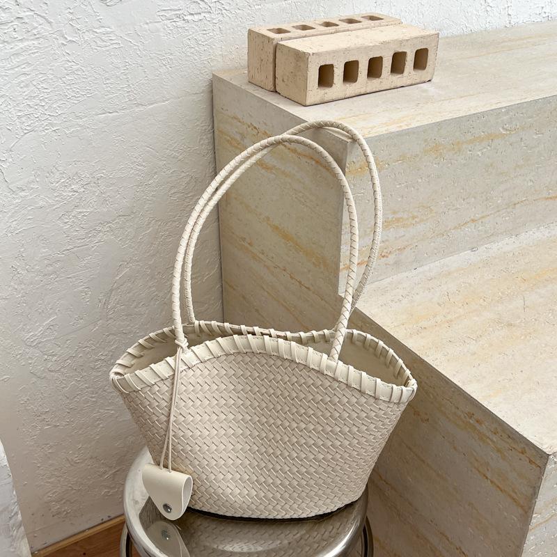 Large-capacity Woven Bag - Stylish Commuter Shoulder Bag with Hand-held Grocery Bag Feature