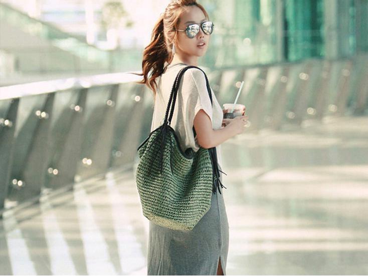 Taška pletená z papírového provázku ve tvaru chobotnice: Ležérní, všestranná móda na plážovou dovolenou pro dámy