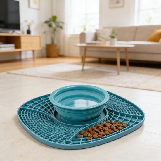 Pet Slow Feeder Mat Collapsible Silicone Dog Food Bowl with Lick Mat Slow Feeding Puzzle Bowl for Dogs And Cats