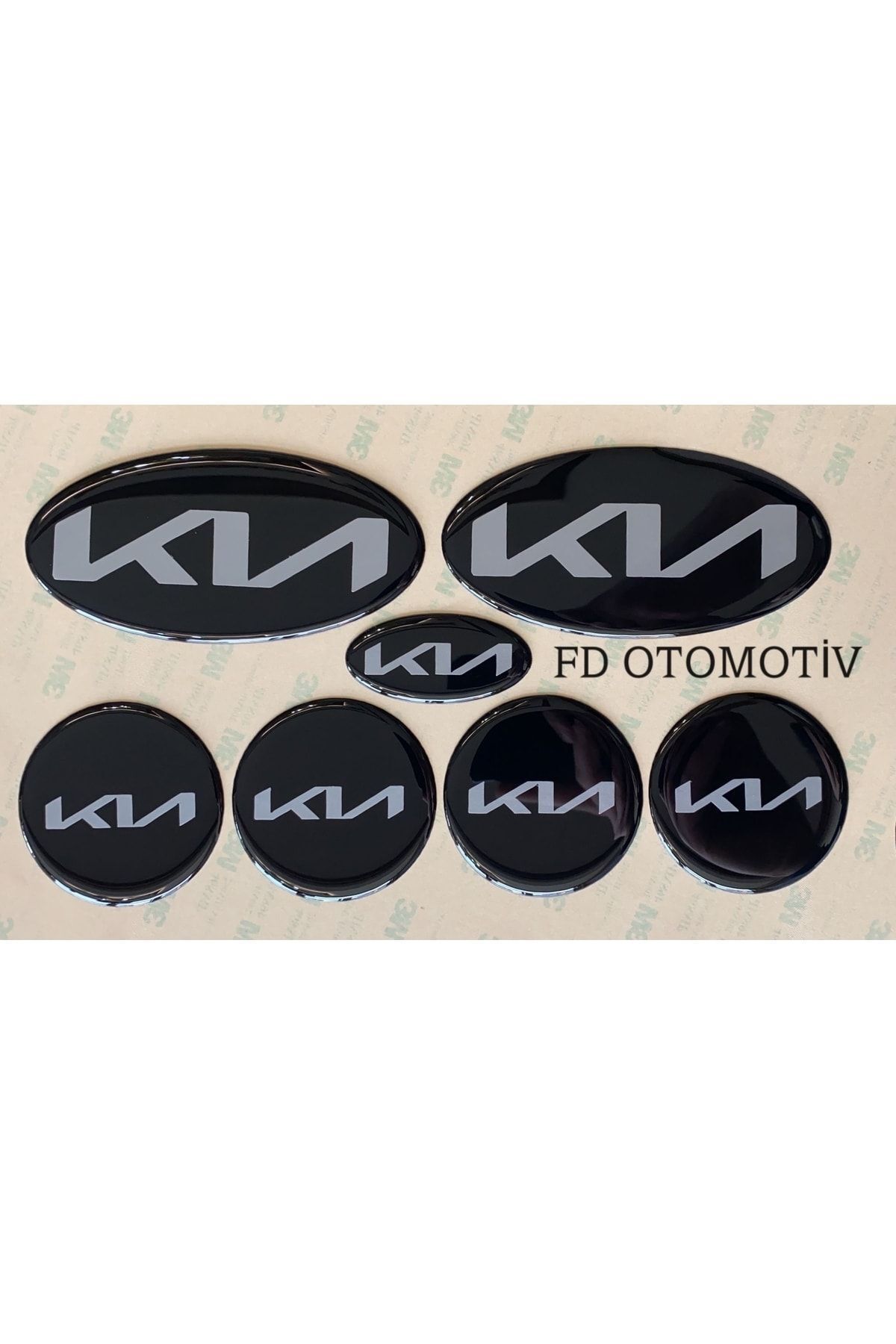 

Kia Ceed, Rio, Cerato Special New Written Kia Logo Emblem Set Чорно-сірий
