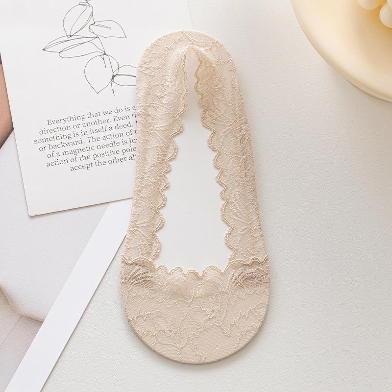 Shallow-mouthed Boat Socks, Women's Ice Silk Breathable, Odorless, Non-falling Heel Lace Lace Invisible Socks, Antibacterial Women's Socks