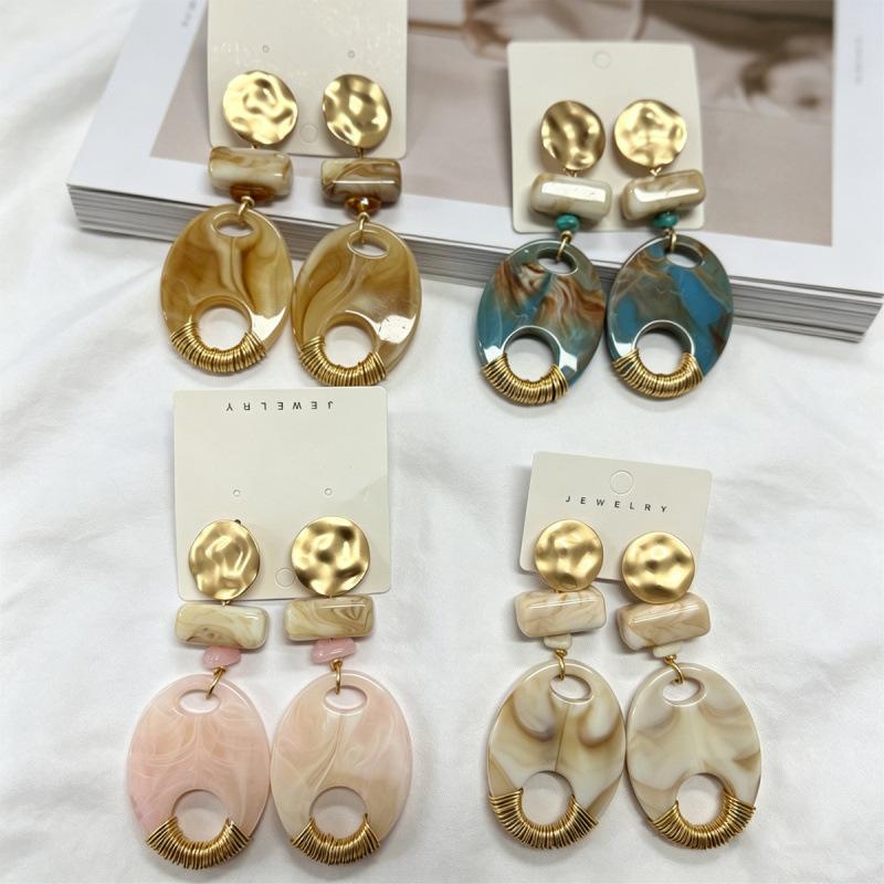 European and American personalized resin earrings women's geometric oval earrings retro light luxury high-end temperament stud earrings