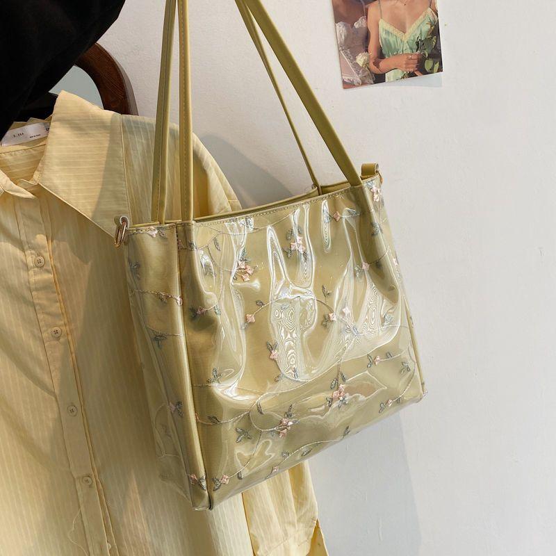 Large Capacity Bag for Women In Winter Hand-held Tote Bag Single Shoulder Crossbody Bag Versatile