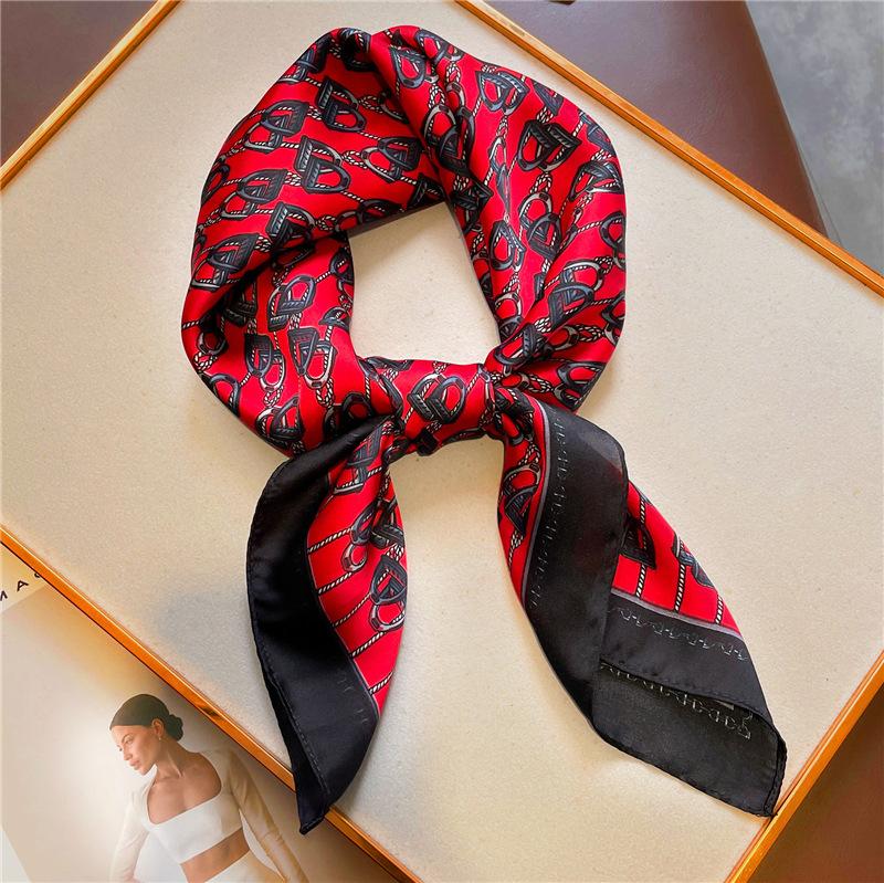 Temperament silk scarf luxury thin 71cm sunscreen shawl Hangzhou small square scarf yarn scarf simulation silk scarf