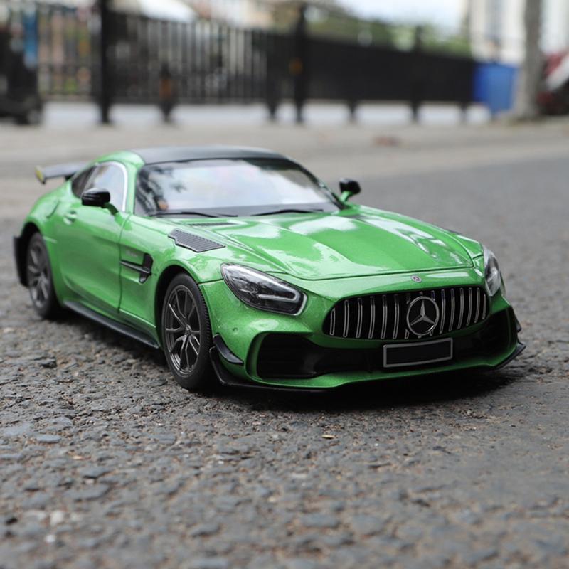 1/18 Benzs-GT GTR Legierungs-Rennwagenmodell Diecast & Spielzeugfahrzeuge Metall-Sportwagenmodell Simulation Ton und Licht Kinderspielzeug Geschenk