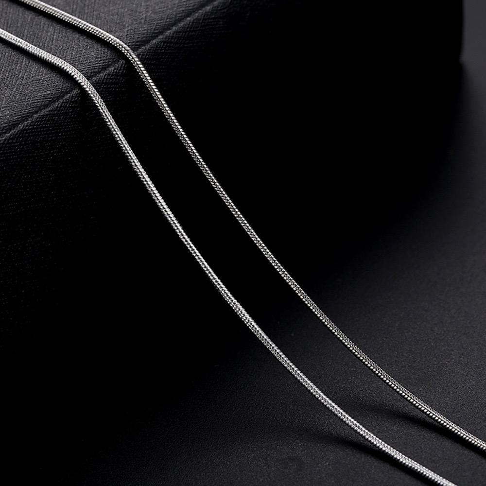 Fashion Classic Clavicle Chain Sterling Silver Jewelry S925 Silver Necklace 1MM Snake Chain with Chain 1MM Snake Bone Chain