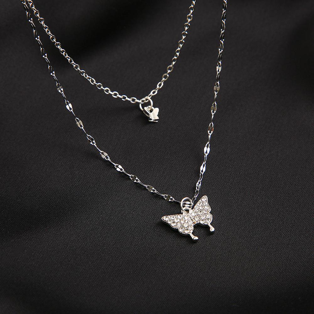 Double Layer Butterfly Pendant Rhinestone Choker Necklace – Women's Ins Style Clavicle Chain.