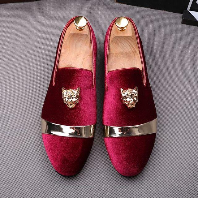 

Мужские модные лоферы с вышивкой, мужские повседневные уличные мокасины для вождения, молодежные модные вечерние туфли на плоской подошве 37 красный