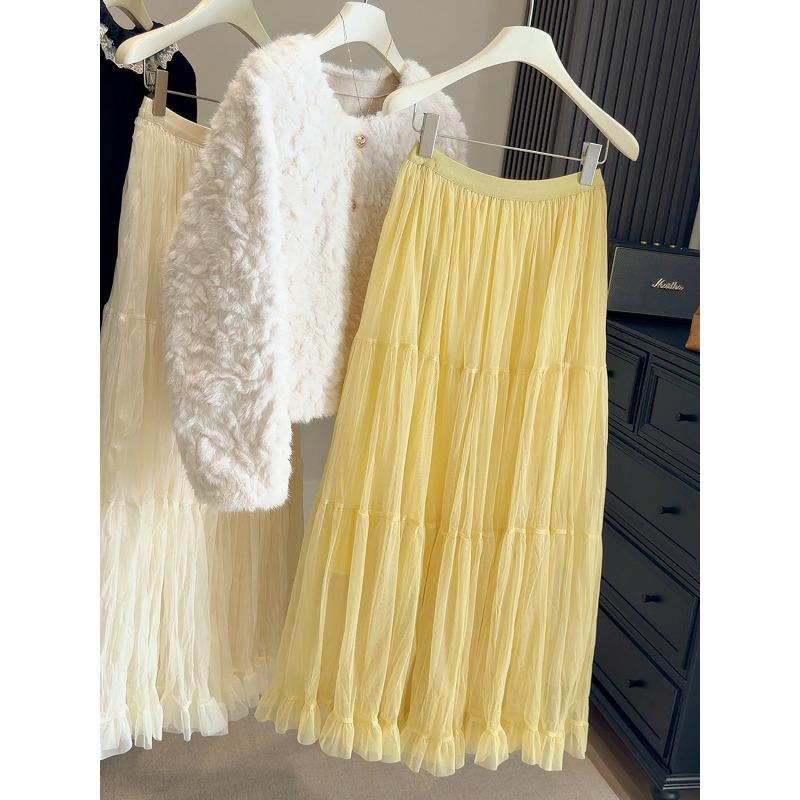 

Korean lazy wind elastic waist pleated cake skirt women s spring and autumn new slim and thin gentle big swing skirt long skirt One size fits all жёлтый
