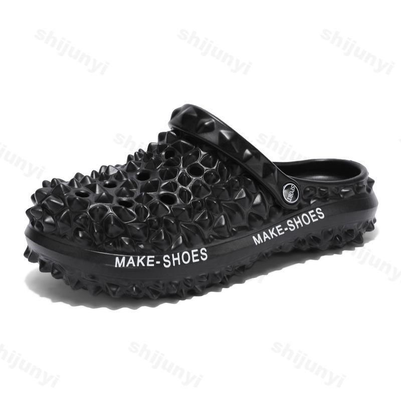 Fashion Men Shoes 2025 Summer Thick Bottom Beach Sandals Solid Color Outdoor Non Slip Casual Slippers Clogs Garden Men Slippers