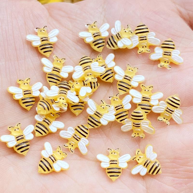

40Pcs New Cute 10mm Resin Mini Little Bee Flat Back Cabochon Scrapbook Kawaii DIY Embellishments Accessories