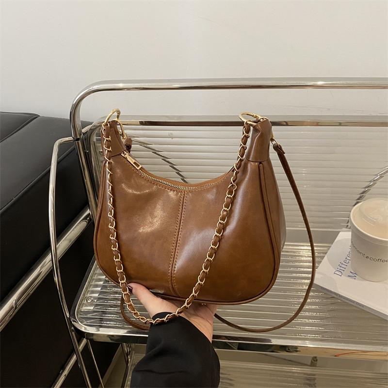 Trendy Pu Crossbody Bag With Zipper Fastening And Cell Phone Compartment For Street Style