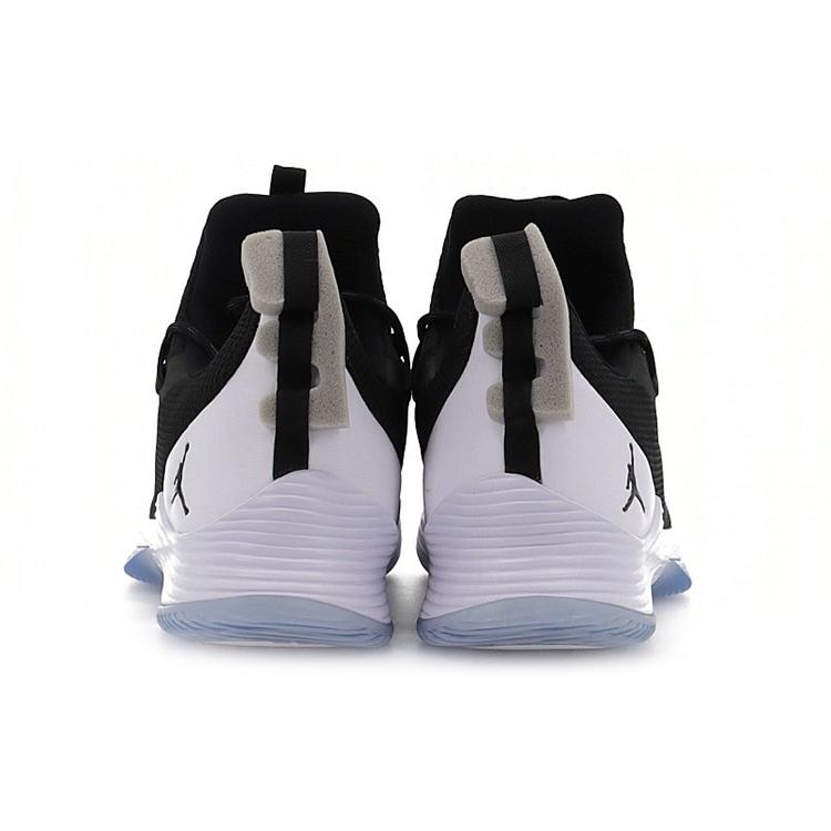 New JORDAN Ultra Fly 2 Low Black White AH8110-010