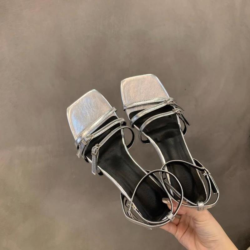 2025 New Summer Temperament Silver Thick Heel Roman Shoes French Medium High Heel One Word with Sandals Fairy Shoes
