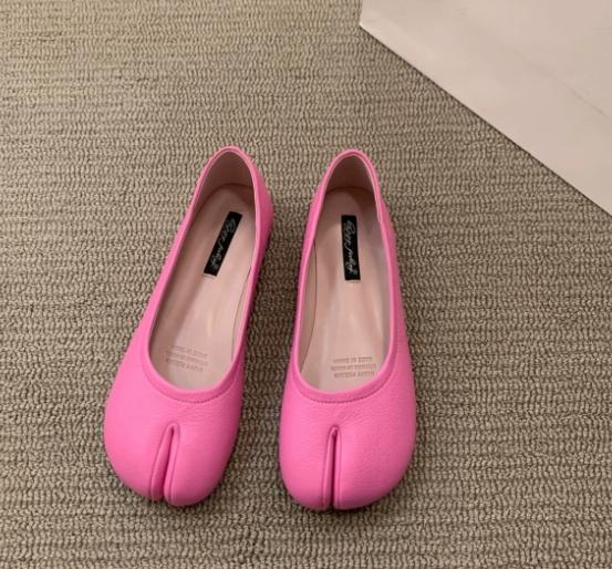 Fashion Bailamos Women Split Toe Fur Slippers Tabi Ninja Slip On Flats Round Toe Shallow Lazy Boat Slingback Mules Shoes Soft Warm Loafe