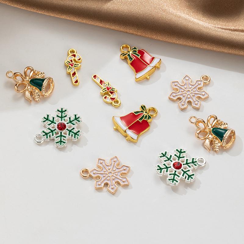 10pcs Bell Xmas Tree Enamel Pendant Santa Snowflake Charms DIY Christmas Gift Necklace Bracelet Accessories Party Supply