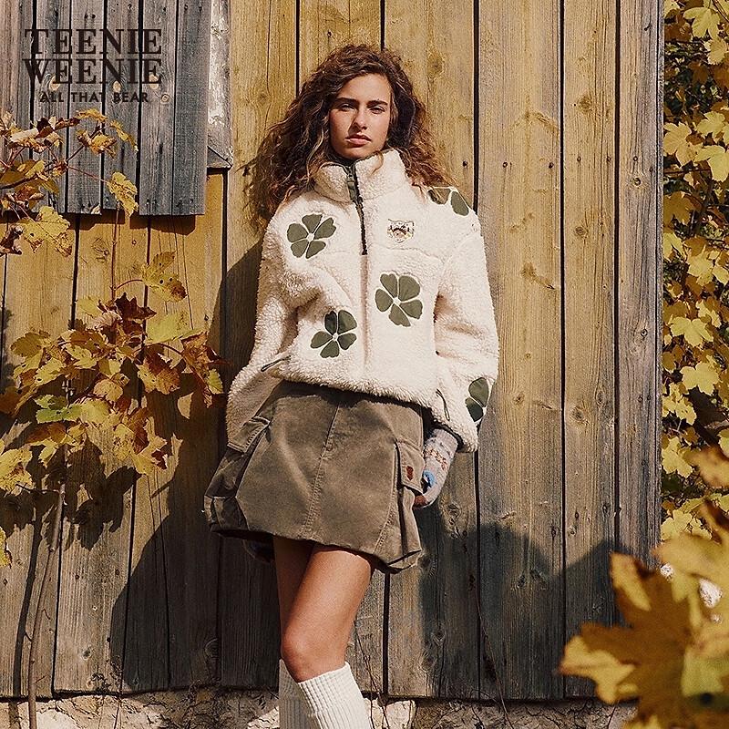 

Teenie Weenie Women s Faux Shearling Floral Sweatshirt S