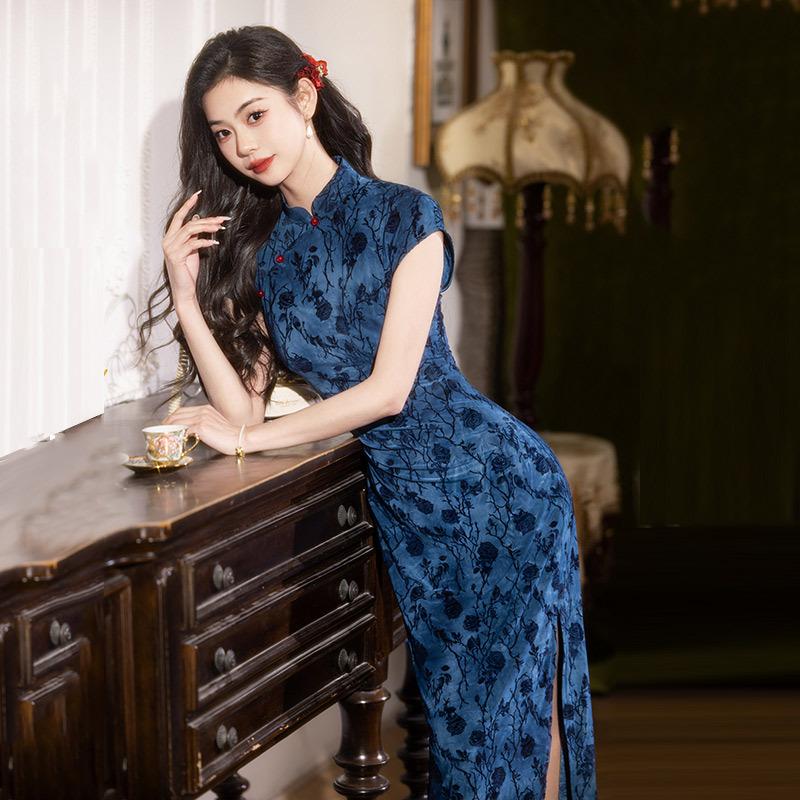 Blue old Shanghai Republic of China style new Chinese style Suzhou daily long cheongsam improved young women's high-end dress