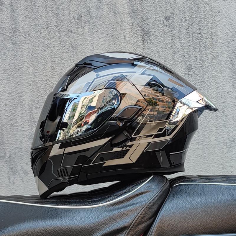 E5GOrz Flip-up Motorcycle Helmet for Men & Women – Full Face, All-Season with Bluetooth Slot, Big Tail Wing, 3C Certified