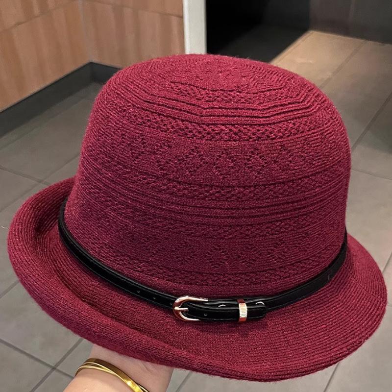 Autumn and winter new knitted basin hat women's elegant top hat upturned along the big head circumference showing the face small belt decorative bucke