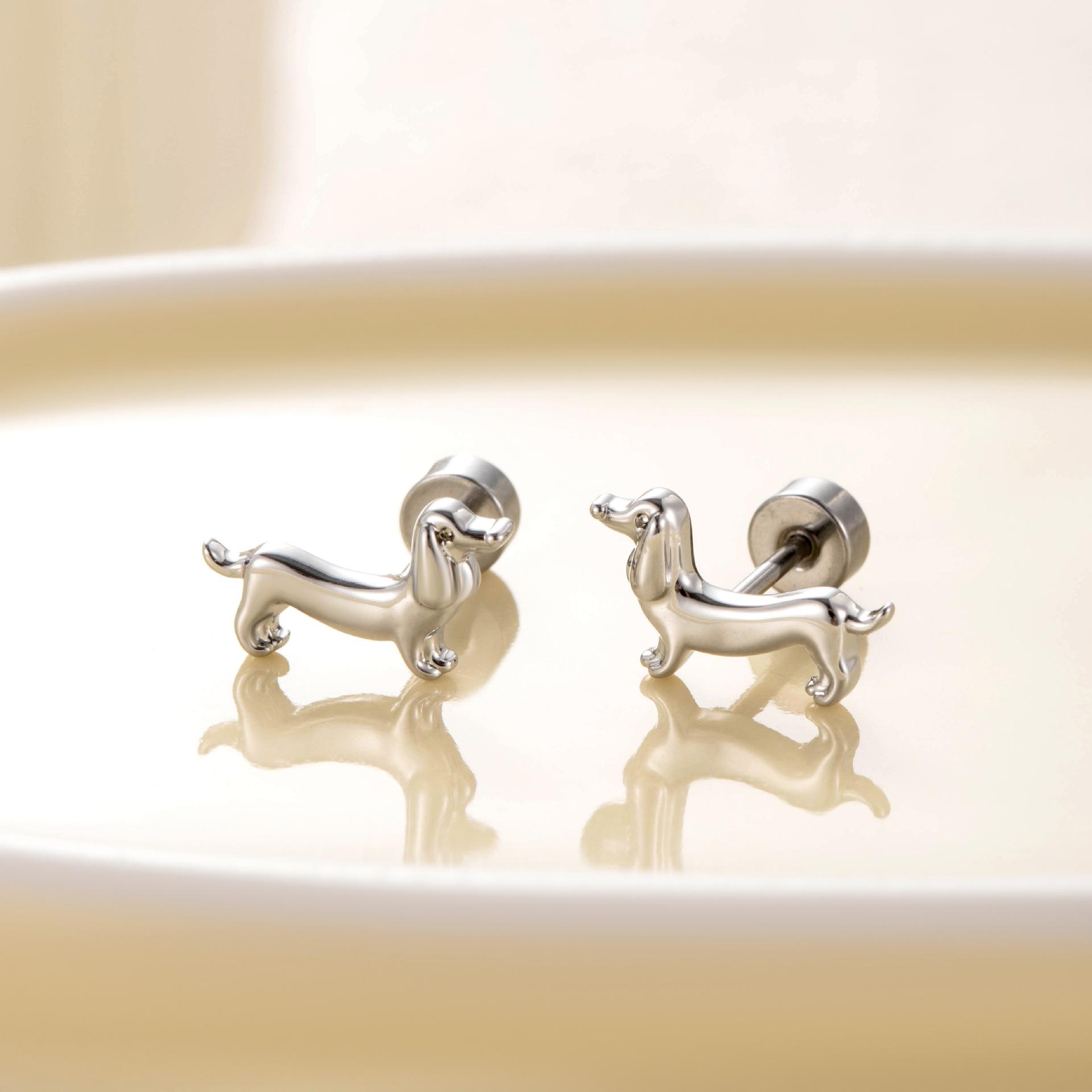 

1 Pair Stainless Steel Dachshund Dog Stud Earrings for Women Exquisite Dog Pet Cute Fashion Jewelry Gift